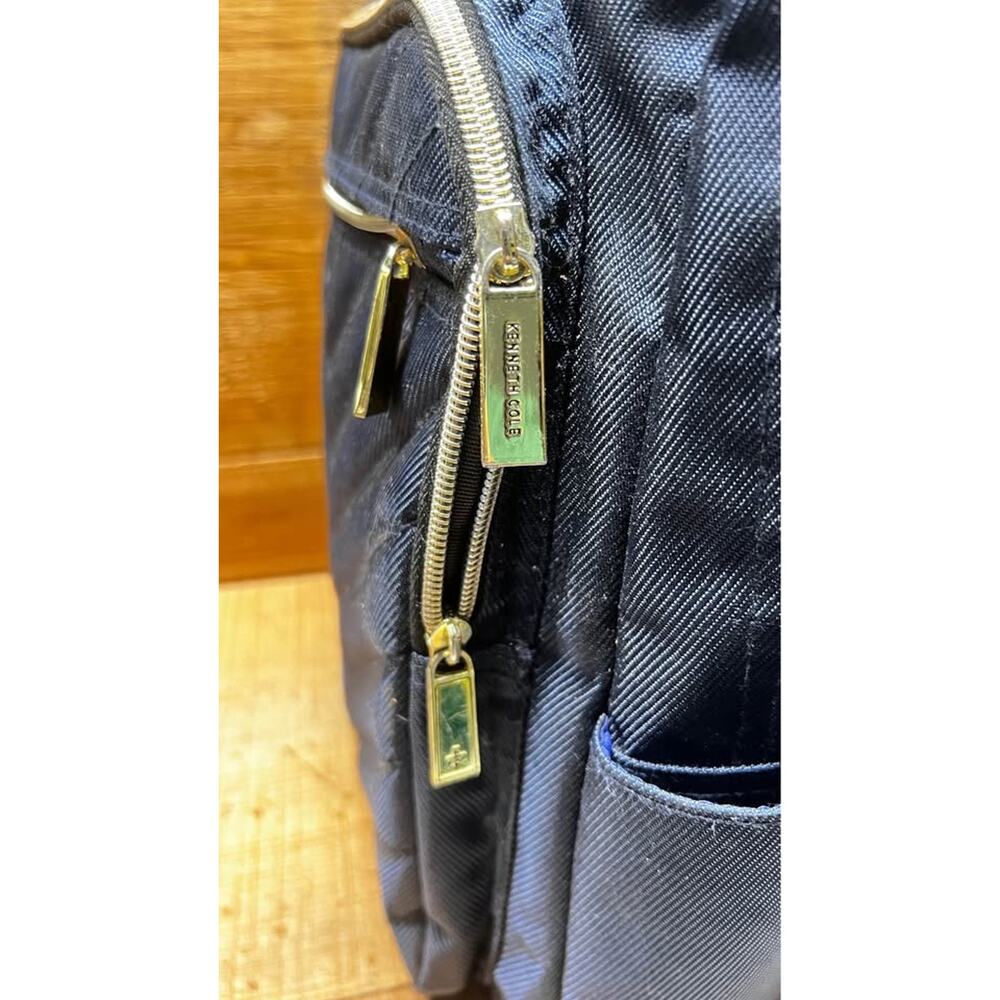 Reaction Kenneth Cole Backpack - Picture 10 of 10